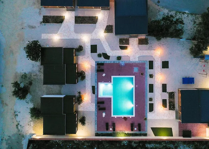 12 Bedroom In Drage