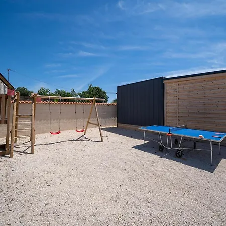 12 Bedroom In * Drage