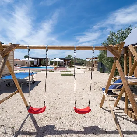 12 Bedroom In Vakantiehuis *