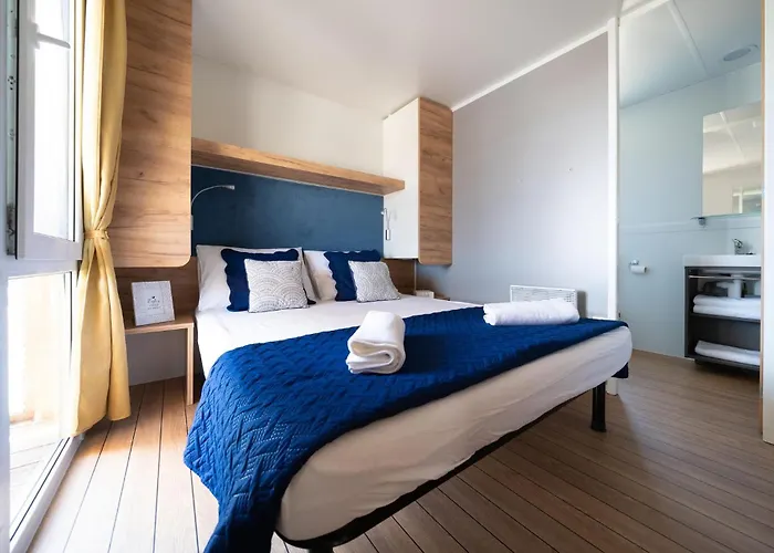 12 Bedroom In בית נופש דראגה