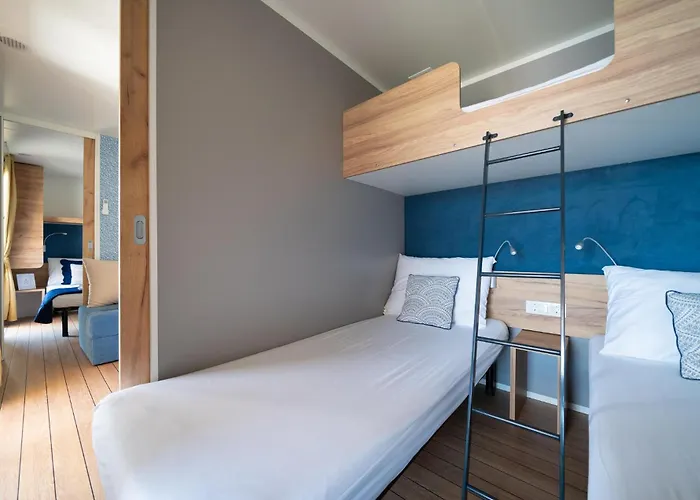 בית נופש 12 Bedroom In דראגה